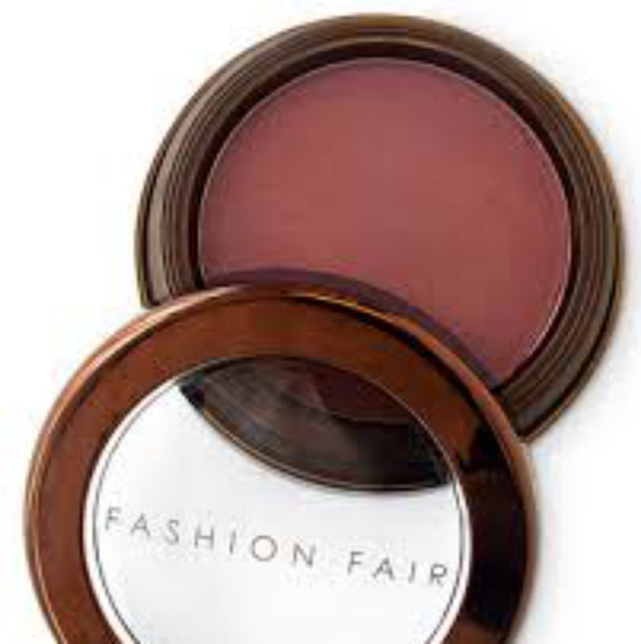 Fashion Fair Blush in Ginger Berry New without box - Picture 1 of 1